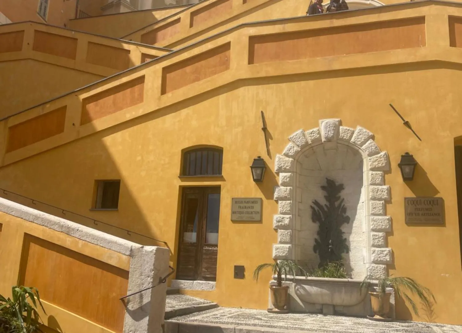 Apartment Menton Centre Vue Imprenable Sur Mer Et Jardin Bioves
