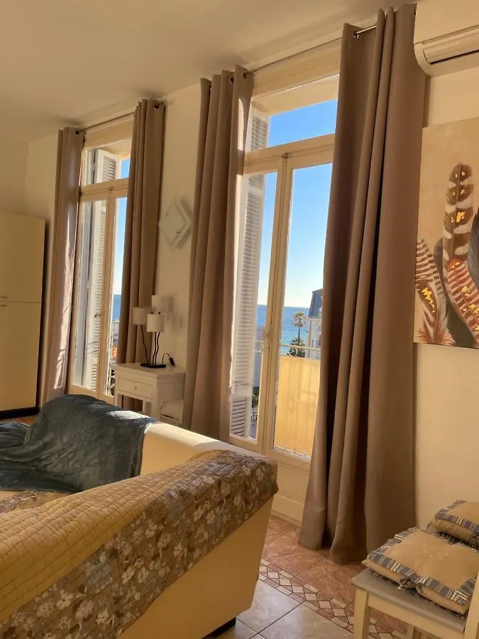 Menton Centre Vue Imprenable Sur Mer Et Jardin Bioves