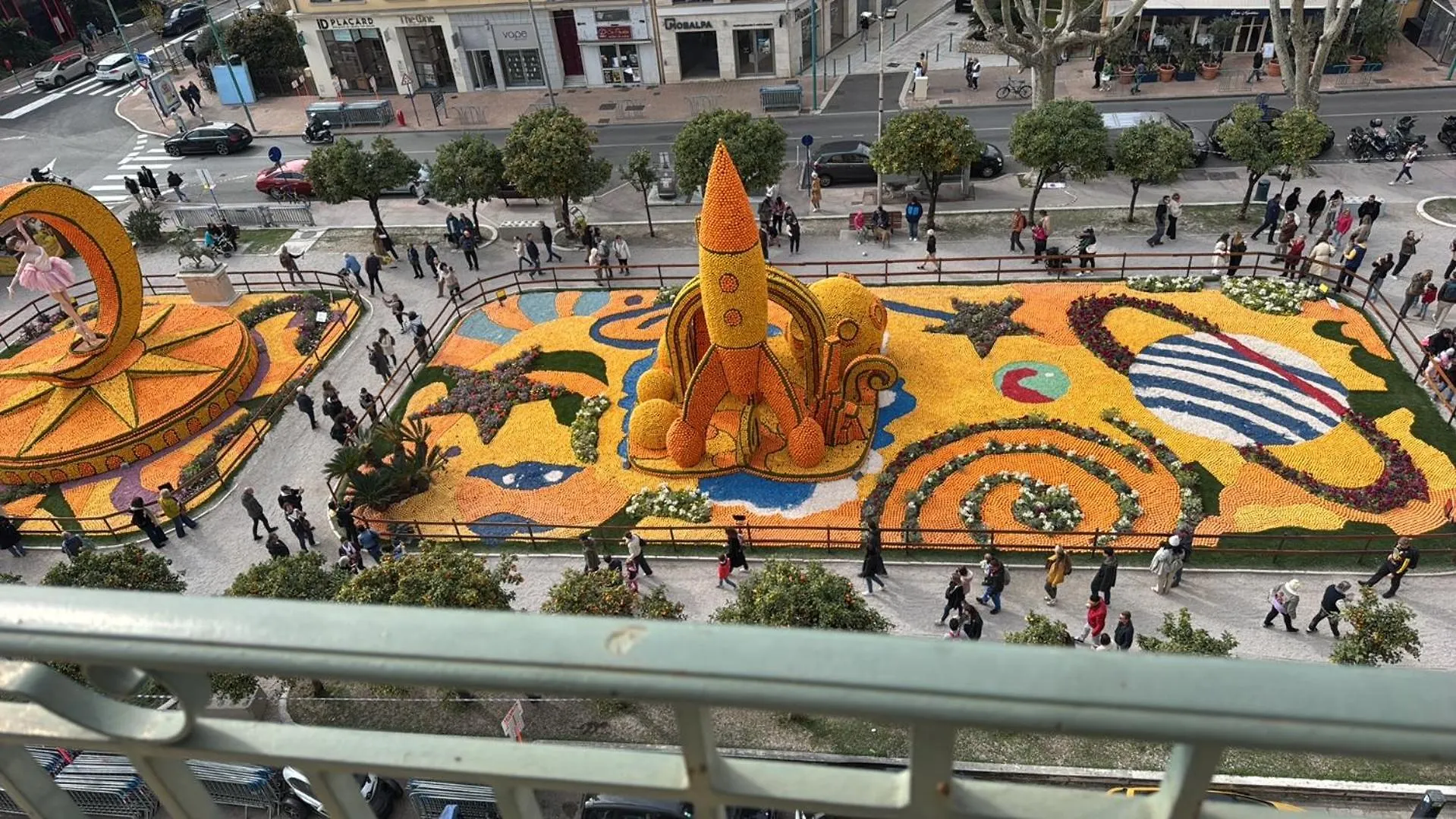 Apartment Menton Centre Vue Imprenable Sur Mer Et Jardin Bioves France